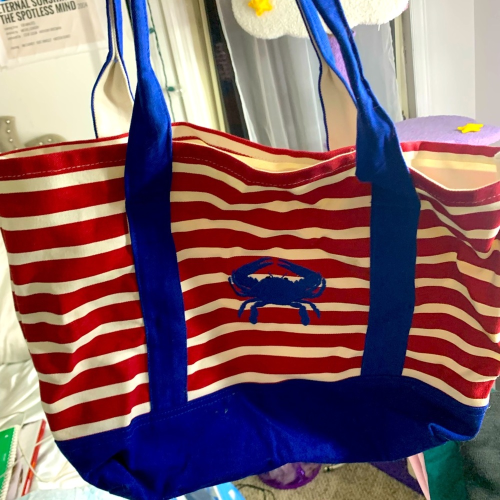 Red white and blue crab tote